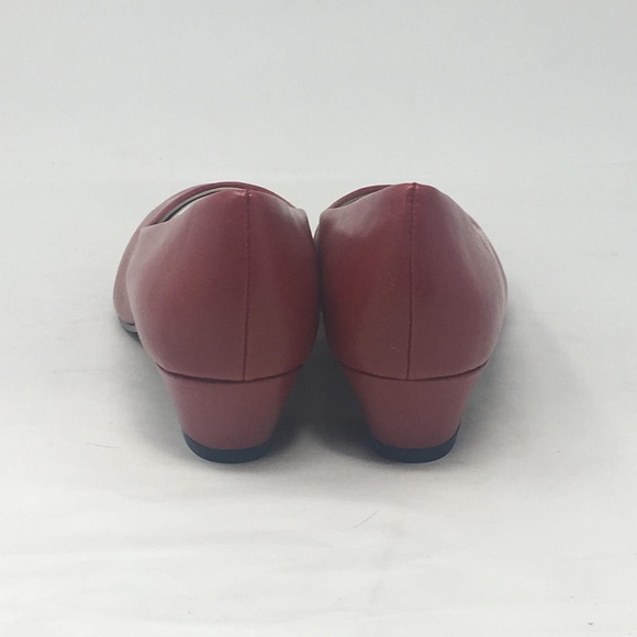 Hush Puppies Soft Style Women's Angel II Pump Red - Picture 5 of 5